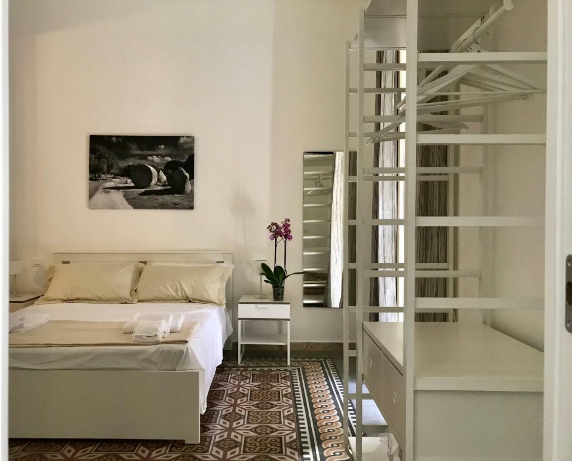 Fofino'S Rooms Παλέρμο Εξωτερικό φωτογραφία
