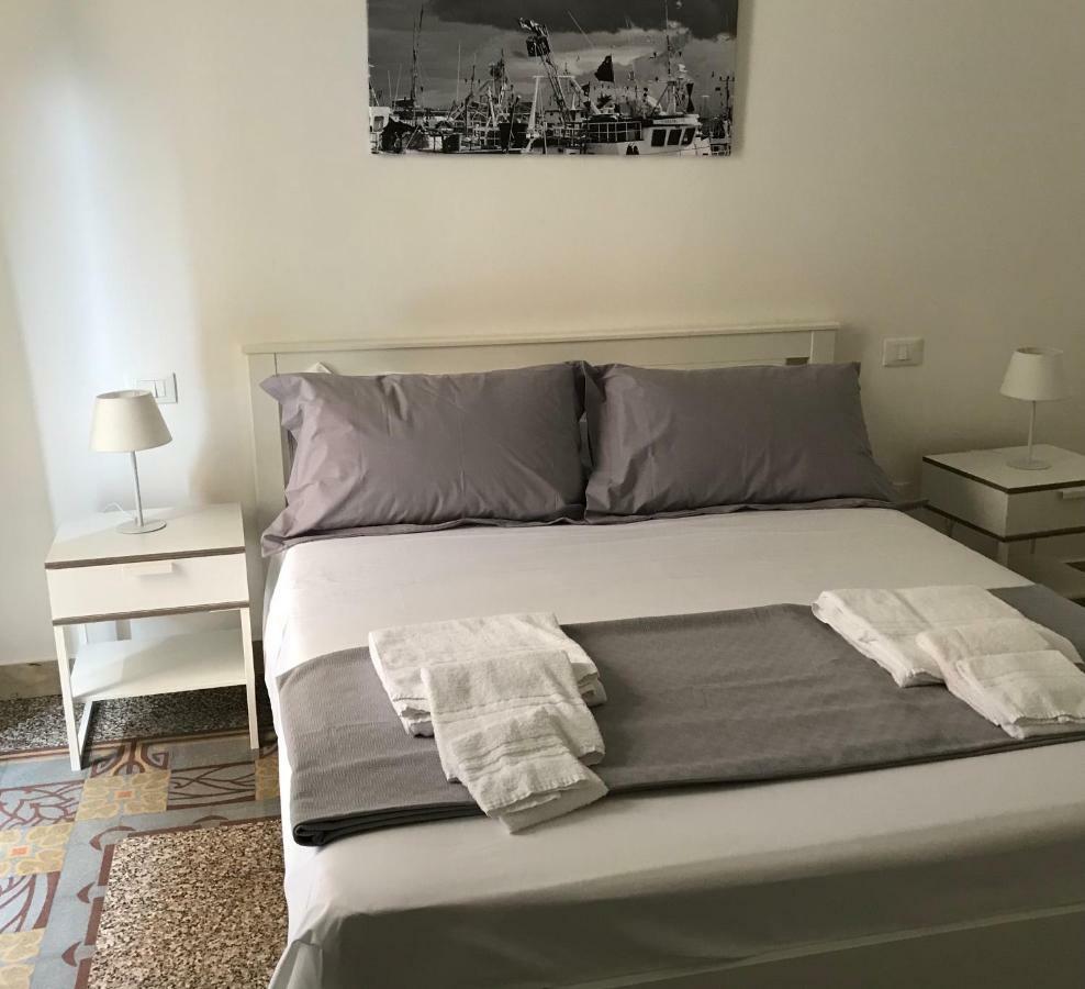 Fofino'S Rooms Παλέρμο Εξωτερικό φωτογραφία