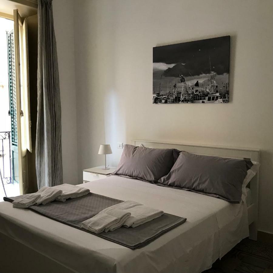 Fofino'S Rooms Παλέρμο Εξωτερικό φωτογραφία